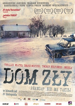 Stiahni si HD Filmy Temny dum / Dom zly (2009)(CZ/PL)[1080p] = CSFD 71%