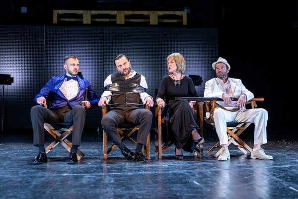 Stiahni si Filmy CZ/SK dabing  Pygmalión (divadelní záznam)(2022)(SK)[TvRip] = CSFD 50%