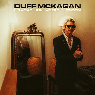 Stiahni si Hudební videa Duff McKagan - Lighthouse- Live From London (2025)