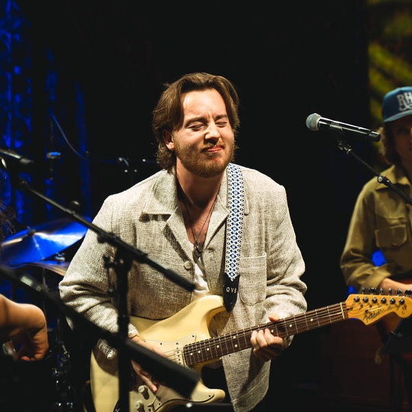 Stiahni si Hudební videa Quinn Sullivan - Live in Amsterdam (2025)[1080p]