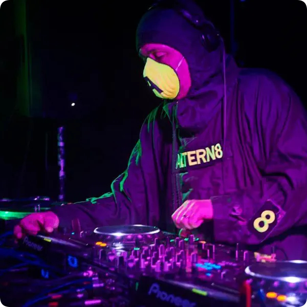 Stiahni si Hudba DJ's Mix Altern-8 - Big Fish Little Fish_live at Bristol Family Rave (2017)[FLAC 834kbps] 