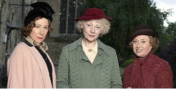 Stiahni si Filmy CZ/SK dabing Slecna Marplova: Ohlasena vrazda /  Miss Marple: A Murder Is Announced (2005)(CZ) = CSFD 77%