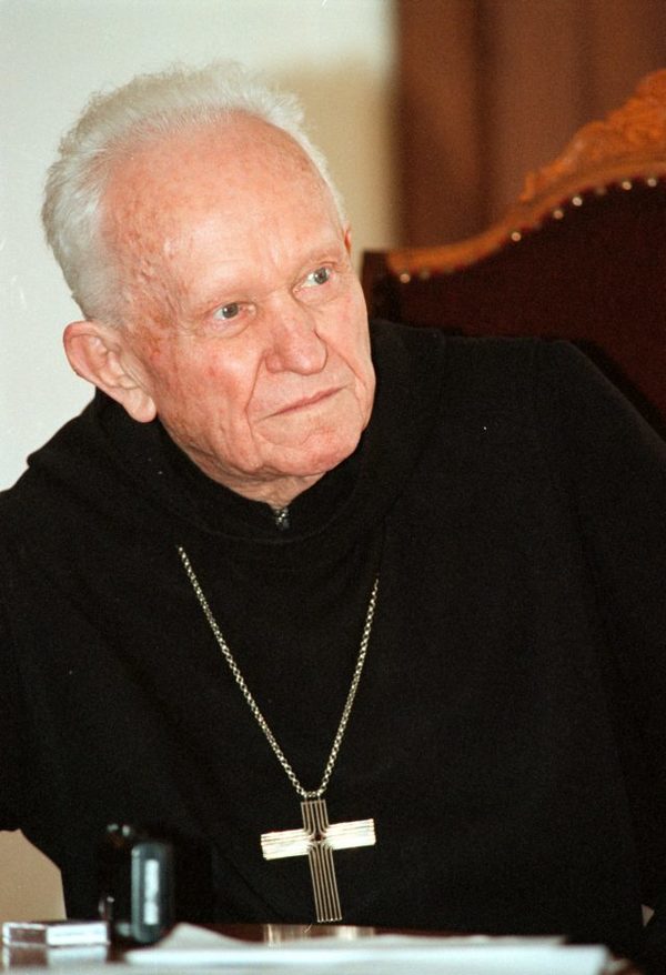 Stiahni si Mluvené slovo Jan Anastaz Opasek - Dvanact zastaveni - Opat chuligan (2013)(CZ)