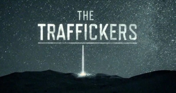 Stiahni si Dokument Obchody se zivotem a smrti / The Traffickers (2015-16)(CZ)[WebRip][720pLQ] = CSFD 70%