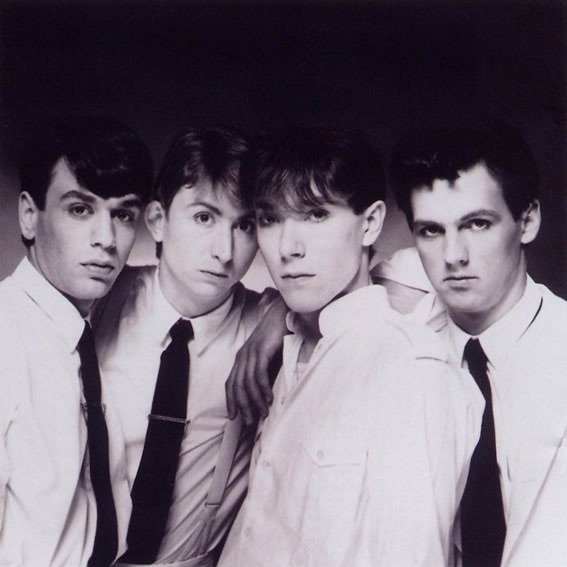 Stiahni si Hudební videa Talk-Talk (Mark Hollis) -  Natural History-The Very Best of Talk Talk (DVD9 + MKV) 2007  +  Live At Montreux (1986) DVD9+ MKV