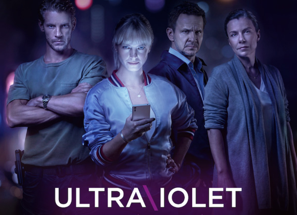 Stiahni si Seriál Ultrafialovi / Ultraviolet - 1. serie (CZ)[WebRip][720p] = CSFD 61%