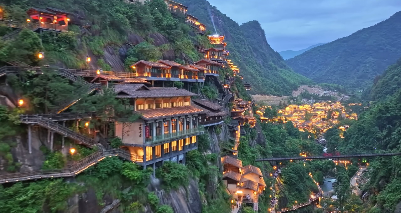 Stiahni si Dokument Prírodné krásy na megaprojekty číny [2160p]