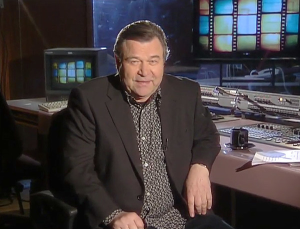 Stiahni si TV Pořad Tentokrát se budu smát já (2010) [WEB-DL] [1080p] = CSFD 51%