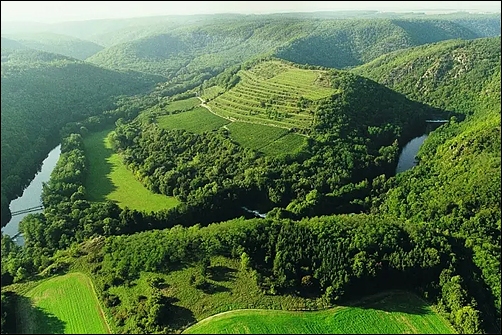 Stiahni si Dokument Skrytý ráj Podyjí (1998)(CZ)[TvRip][1080p] = CSFD 59%