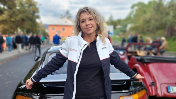 Stiahni si Mluvené slovo Zeny 50+ - Laska, telo a sex po padesatce.O tom, ze padesátkou to nekonci