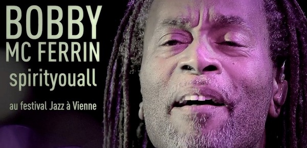 Stiahni si Hudební videa Bobby McFerrin: Live in Jazz à Vienne (2014)[WebRip][720pLQ] = CSFD 92%