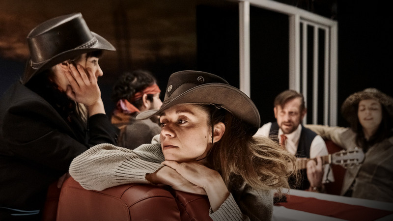 Stiahni si Filmy bez titulků Jídelní vůz (2024)(CS)[1080p][WEB-DL] = CSFD 67%