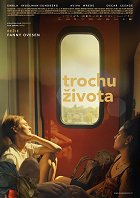 Stiahni si Filmy bez titulků Trochu života/Leva lite (2025)[720p][WEB-DL] = CSFD 64%