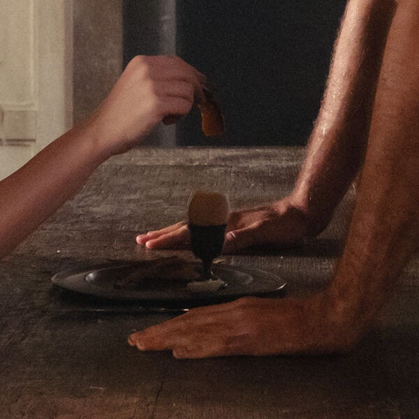 Stiahni si Hudba Charli XCX - Wuthering Heights Hi-Res (2026)[FLAC]