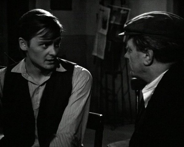 Stiahni si Filmy CZ/SK dabing Střílej oběma rukama (1976)(CZ)[720p][WebRip] = CSFD 65%