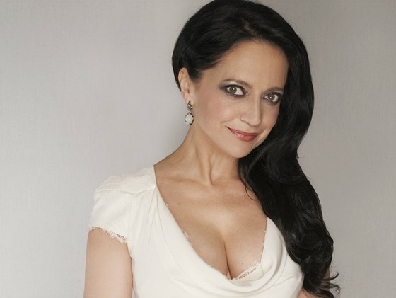 Stiahni si Hudba Lucie Bila (vse co jsem sehnal)