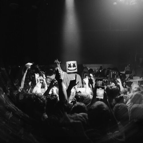Stiahni si Hudba DJ's Mix Marshmello - The R♾️ts (2024) Mp3 320kbps