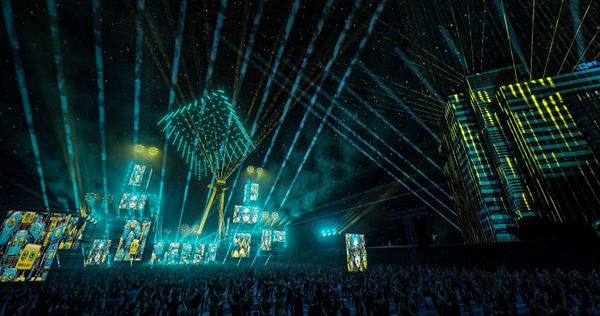 Stiahni si Hudební videa Jean-Michel Jarre - Most z budúcnosti / 2024 - Bratislava