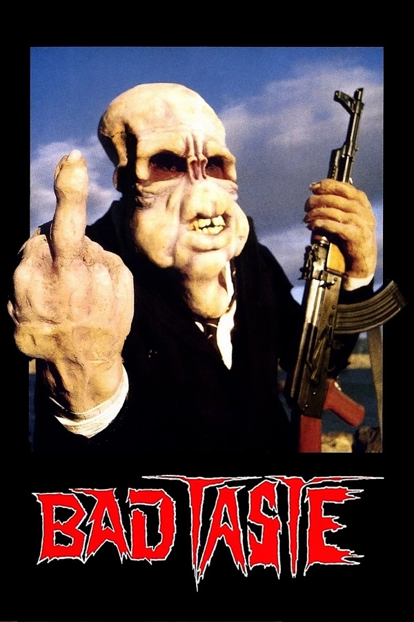 Stiahni si Filmy CZ/SK dabing Vesmírní kanibalové / Bad Taste (1987)(CZ/EN)[1080p][HEVC] = CSFD 75%