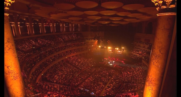 Stiahni si Hudební videa Cliff Richard - Somewhere over the rainbow [1080p]