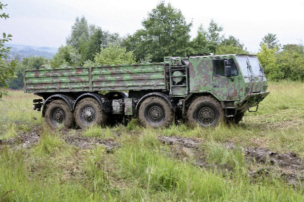 Stiahni si Knihy a Časopisy TATRA 815-7 dielenská príručka