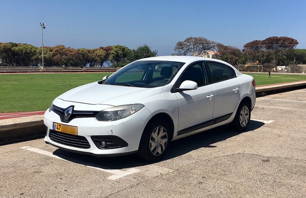 Stiahni si Knihy a Časopisy Renault Fluence 2012-2015 uzivatelský manuál [PDF]