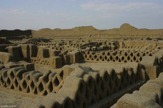 Stiahni si Dokument Ztracená království: Jižní Amerika  / Lost Kingdoms of South America E04 - Chimor: Kráľovstvo púšte (2013)[720p]  = CSFD 73%