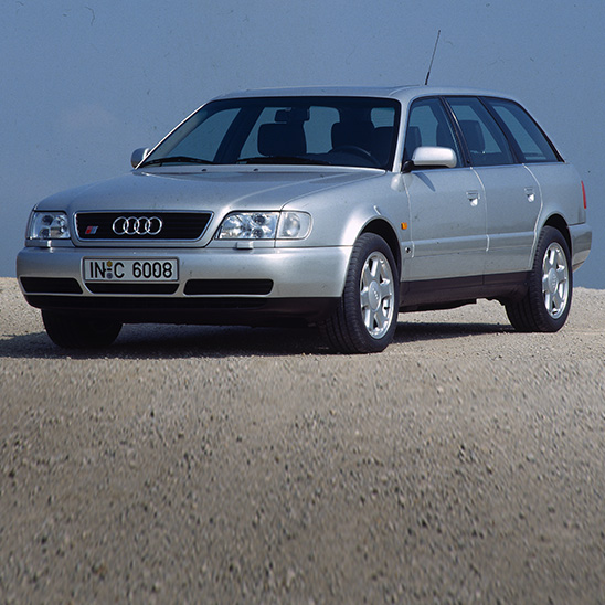 Stiahni si Knihy a Časopisy Audi 100 / Audi A6 dielenská príručka