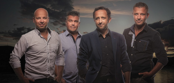 Stiahni si Hudební videa Kandracovci feat. Randy - Dva Duby ( Remix Club) UNOFFICIAL.mp4