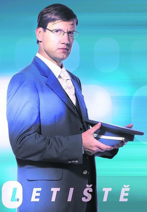 Stiahni si Seriál Letiste - 2 serie spolu 118 dielov (WEBrip , SD , CZ) = CSFD 20%