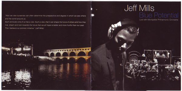 Stiahni si Hudební videa Jeff Mills - Blue Potential.2006.DVDRip