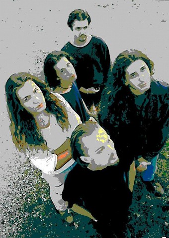 Stiahni si Hudba Useless Sacrifice - Promo CD (DEMO) (1998)