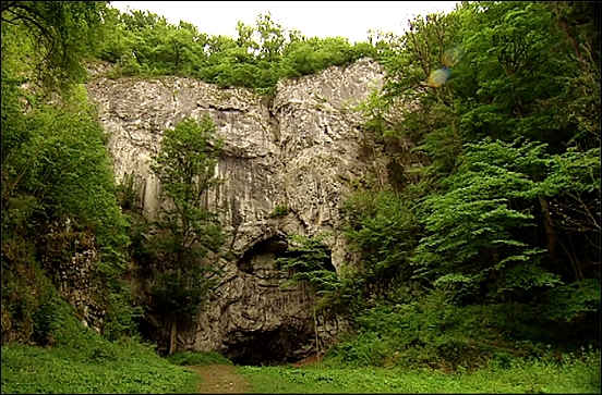 Stiahni si Dokument Tančící skály (2010)(CZ)[TvRip][720p] = CSFD 70%