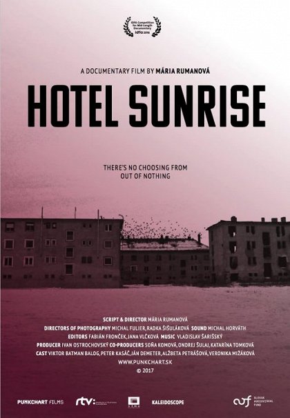 Stiahni si Dokument Hotel Úsvit (2016)(SK)[720p][TvRip][HEVC] = CSFD 65%
