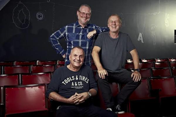 Stiahni si Hudba ELÁN - diskografie [MP3]