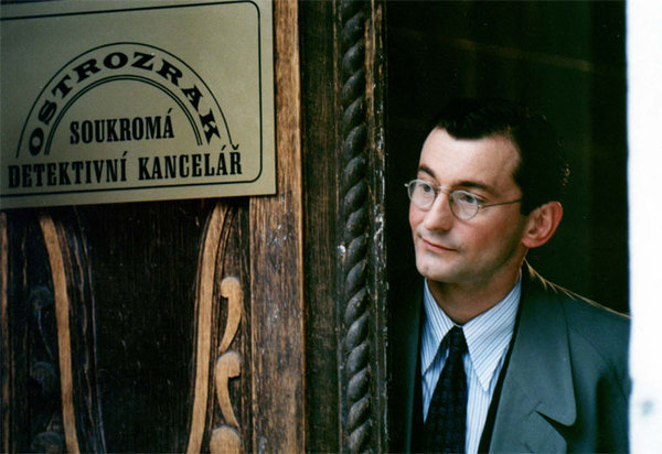 Stiahni si Seriál Případy detektivní kanceláře Ostrozrak E01-E06 (2000)[1080p][TvRip] = CSFD 64%