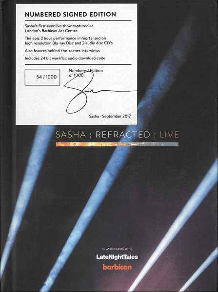 Stiahni si Hudební videa  Sasha - Refracted : Live