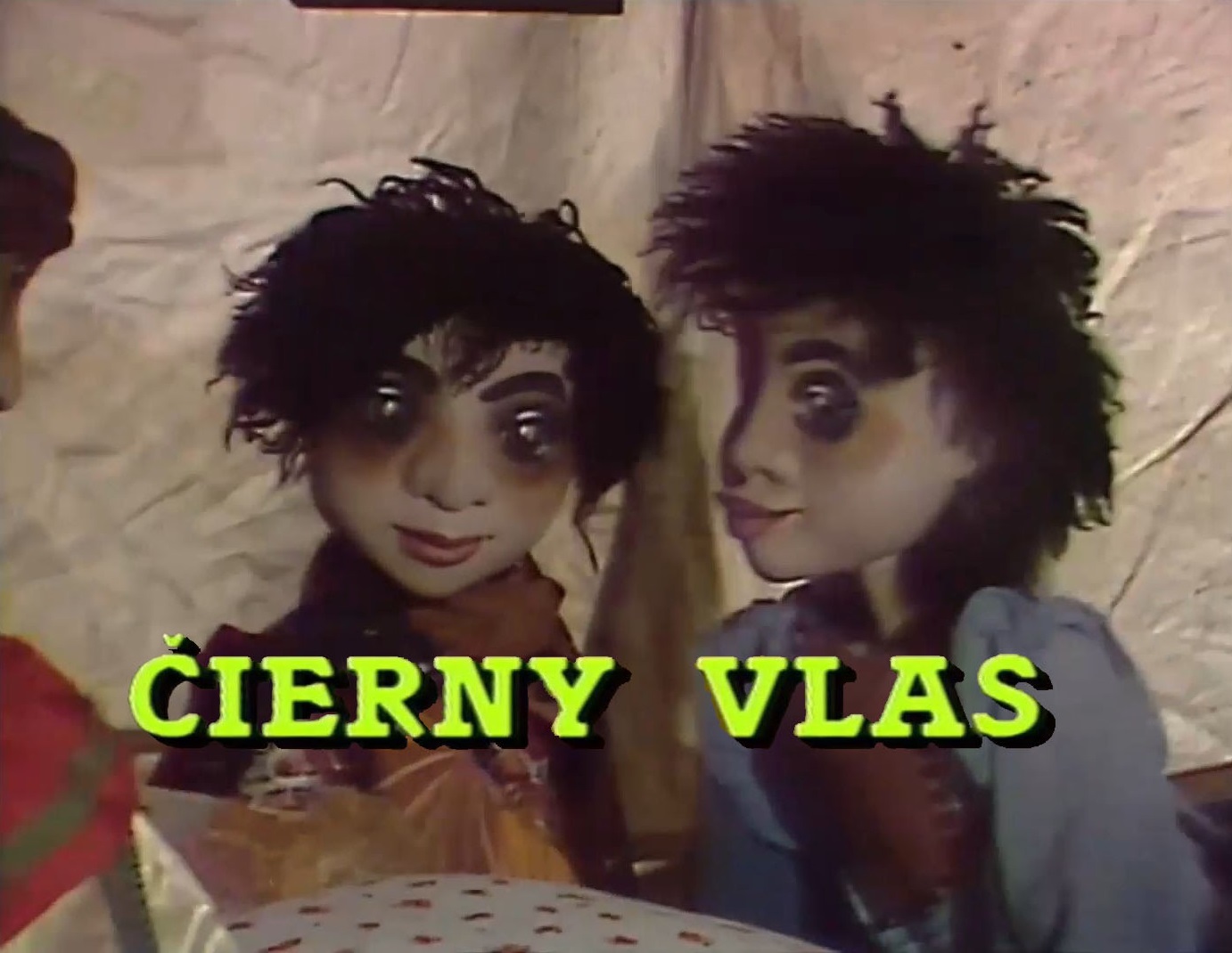 Stiahni si Filmy CZ/SK dabing Cierny vlas (1989)(SK)[TvRip] = CSFD 71%