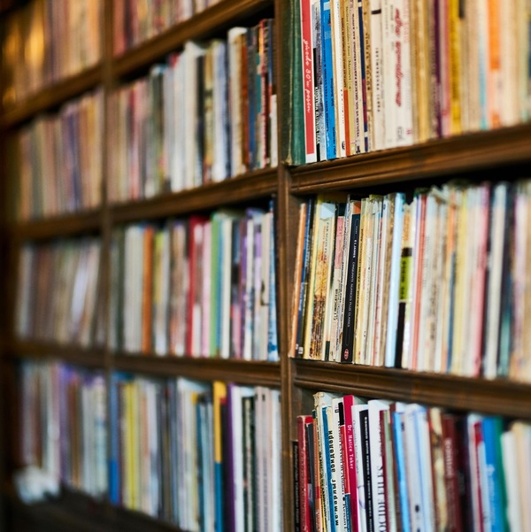 Stiahni si Knihy a Časopisy Sbírka 400 anglických knih [EPUB]