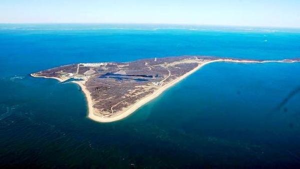 Stiahni si Dokument Nejtajnejsi mista v Americe: Stavby / America's Most Secret: Structures (2012)(CZ)[TvRip] = CSFD 51%