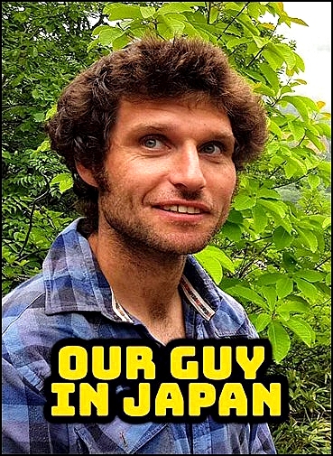 Stiahni si Dokument Japonská výprava s Guyem Martinem / Our Guy in Japan (2019)(CZ)[TvRip][1080p] = CSFD 81%