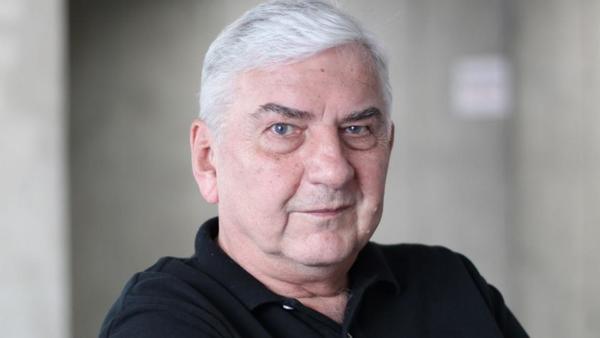 Stiahni si Mluvené slovo George Agathonikiadis - Usmev samoty (2019)(CZ)